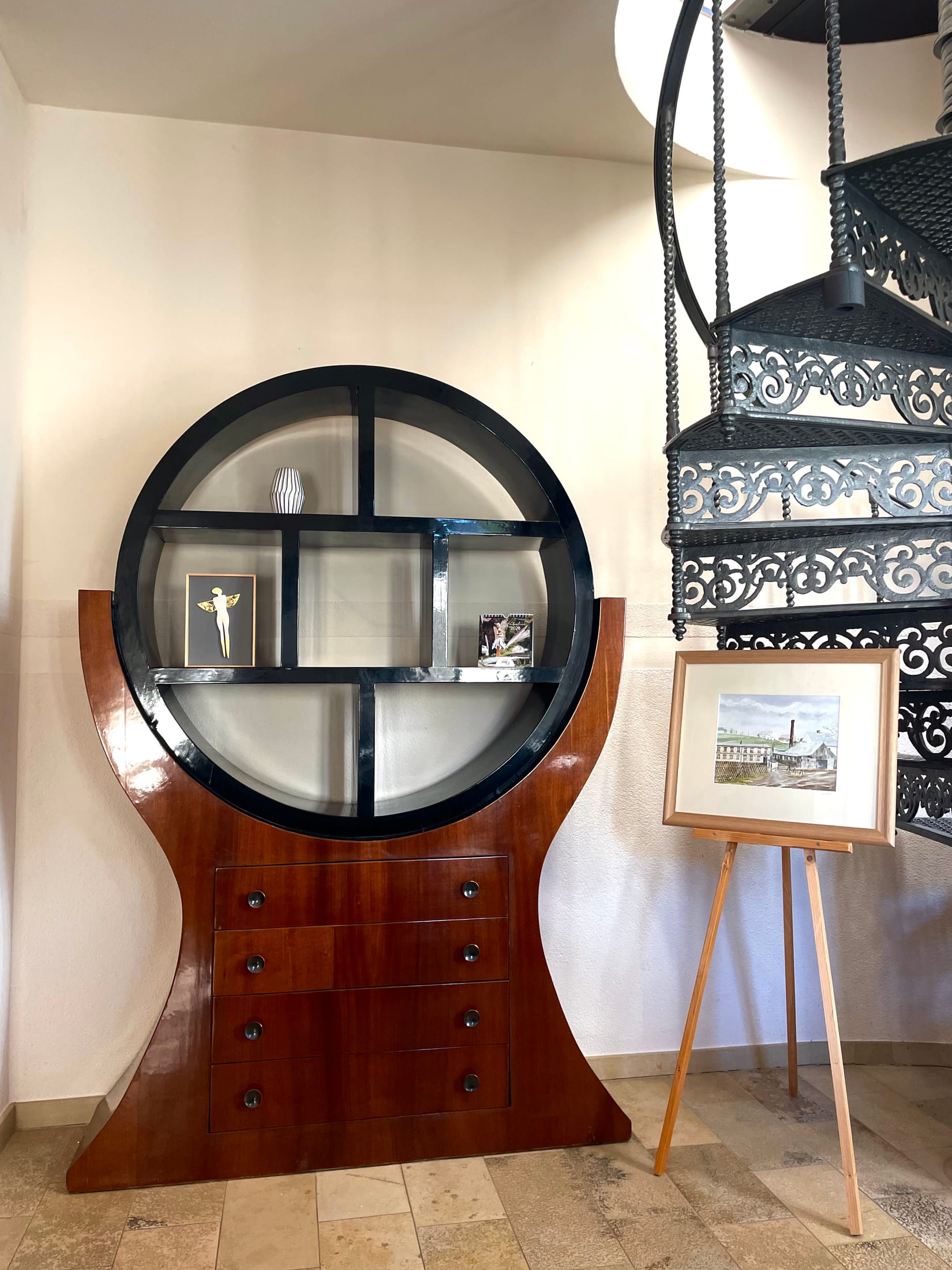 Flur & Esszimmer – Design-Apartment in der Sternkopf-Engel-Villa (Bild 5 von 6)