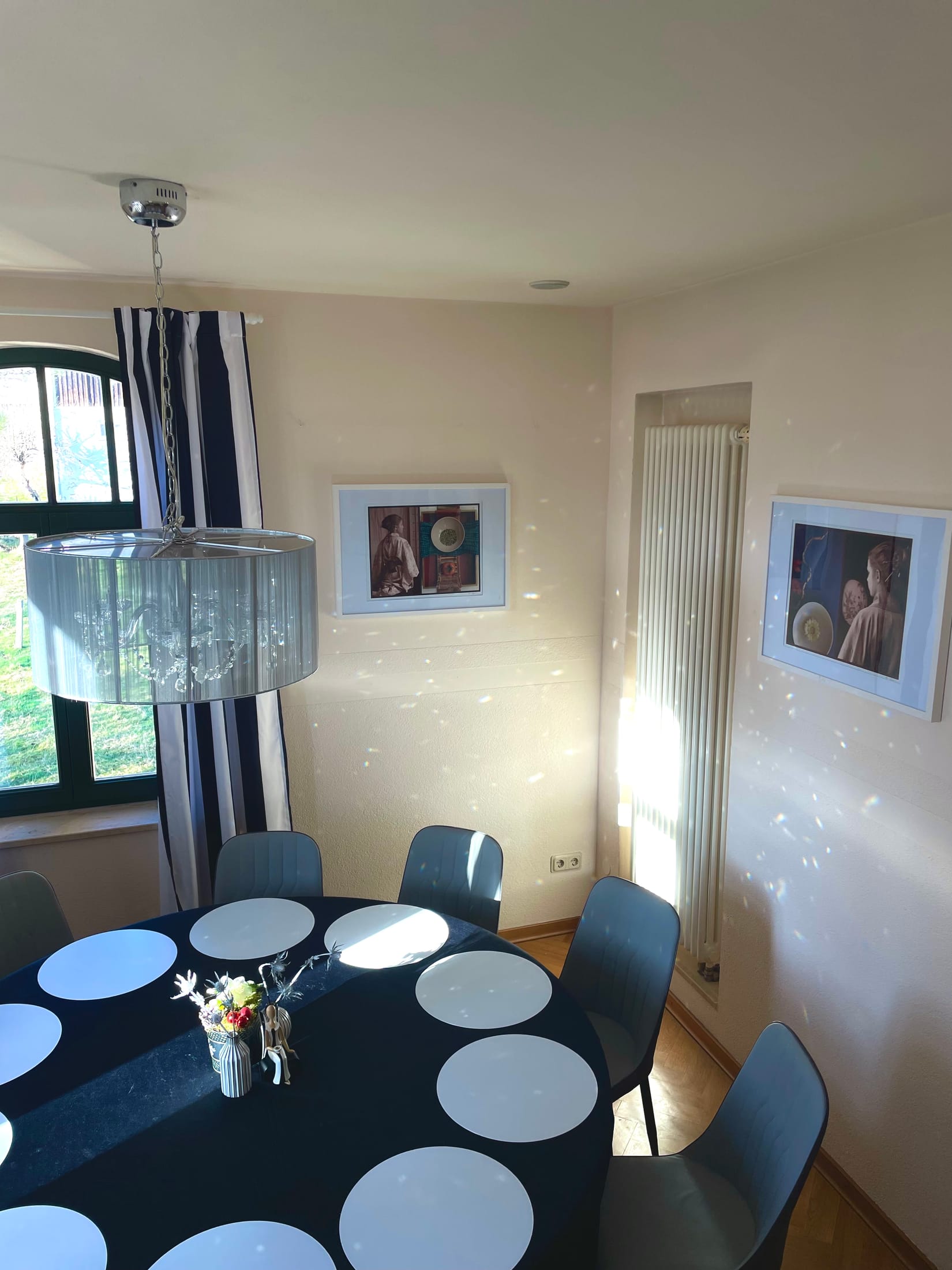 Flur & Esszimmer – Design-Apartment in der Sternkopf-Engel-Villa (Bild 6 von 6)